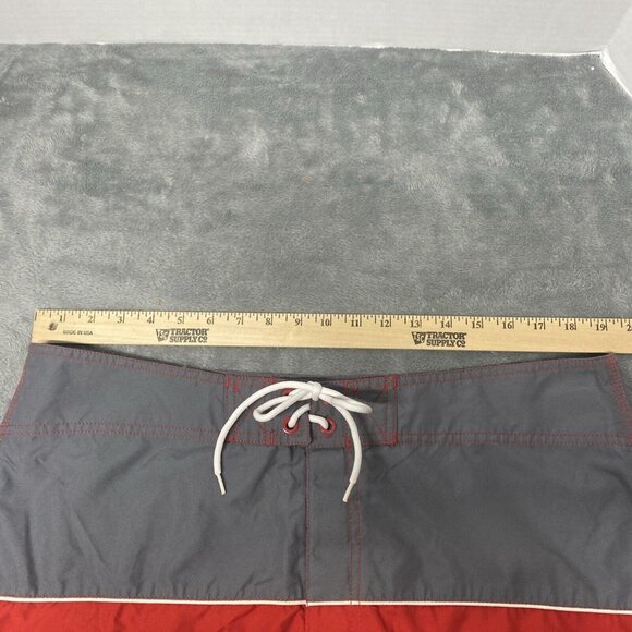 Mossimo Supply Co. Board Shorts Mens Size 38 Red & Gray Swim Shorts Surf Beach - Picture 7 of 8